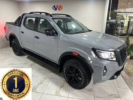 NISSAN FRONTIER 2.3 16V TURBO DIESEL PRO4X CD 4X4 AUTOMÁTICO